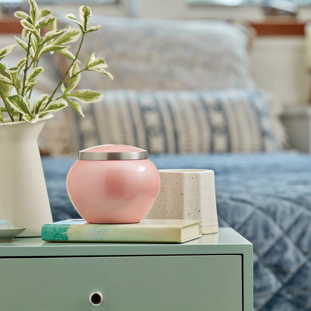 Odyssey Pink Cat Urn - Image 2